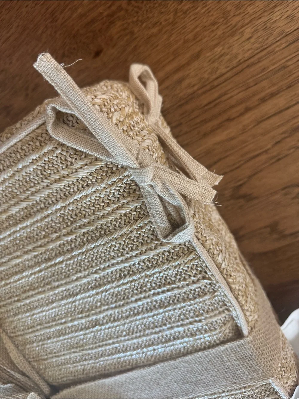Tommy Bahama thick seat